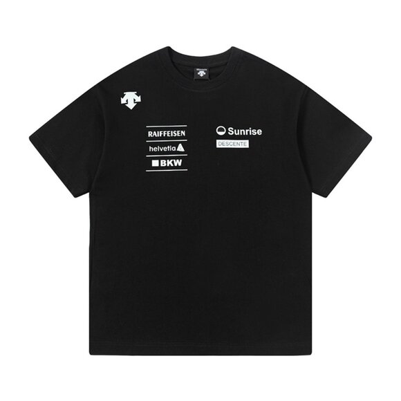 Descente Simple Black Short-Sleeved T-Shirt